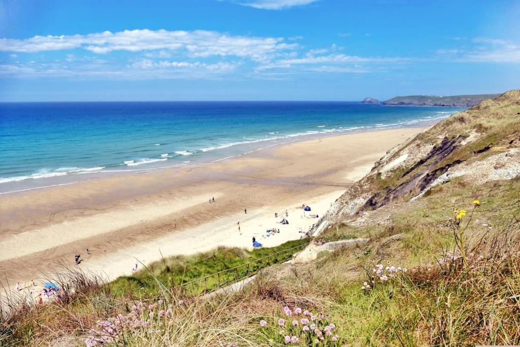 סנט אוסטל White Eden - Explore Cornwall From A Comfy Central Appartment מראה חיצוני תמונה